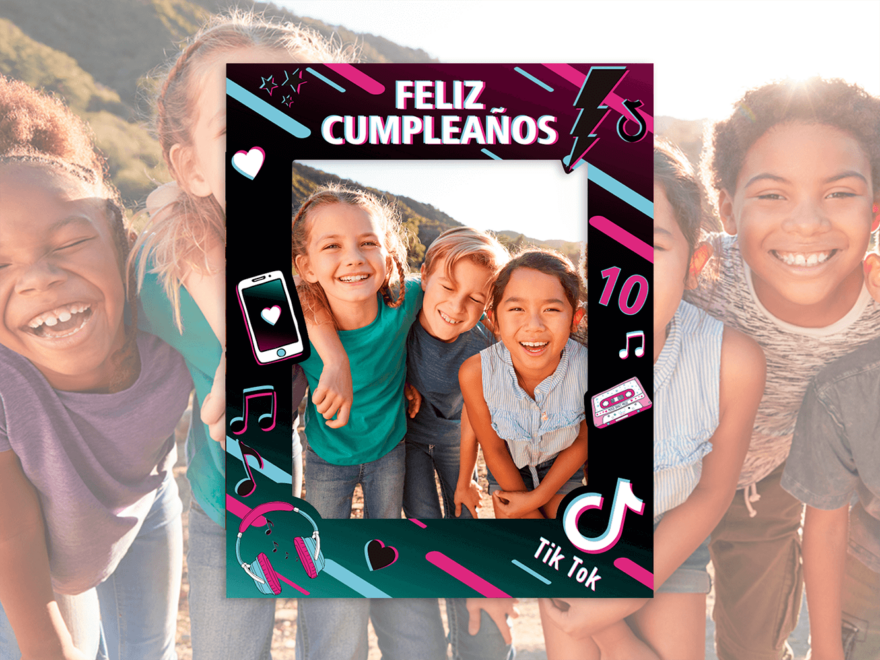 Photocall Feliz cumpleaños TikTok + Cartel