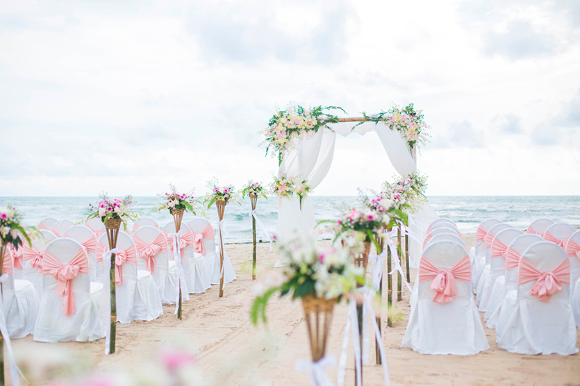 ideas para celebrar bodas en la playa decoracion economica